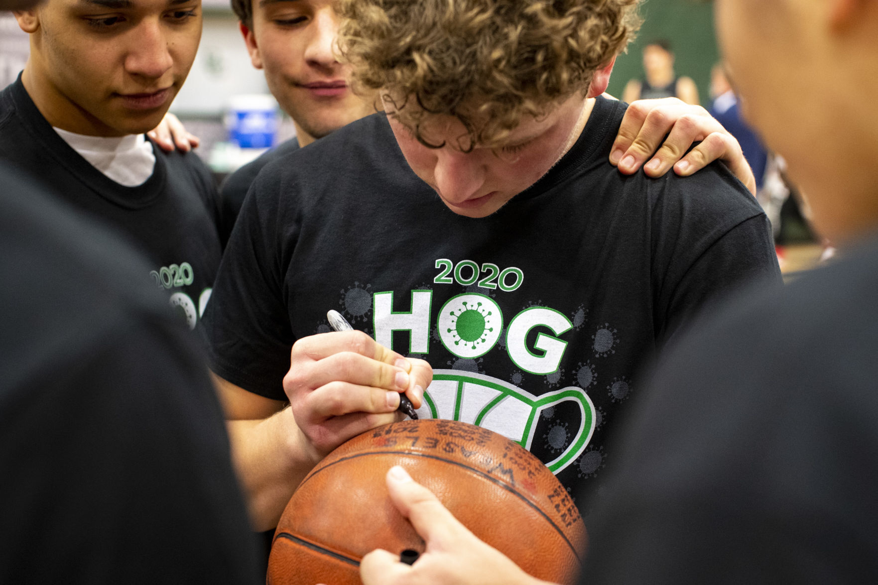 Hogs vs. Weasels